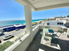 Cottesloe Beach Front Apartment -EXECUTIVE ESCAPES
